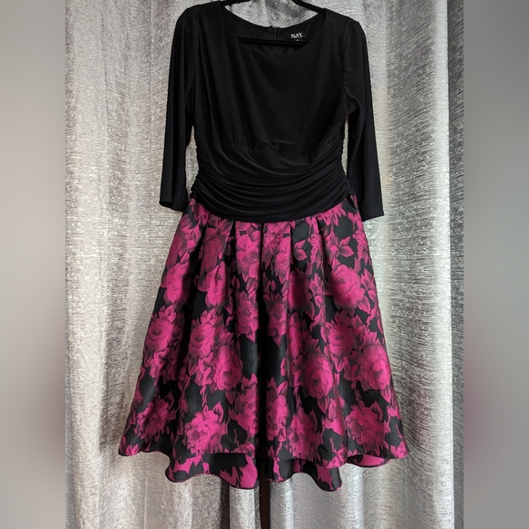 Floral Jacquard Midi Dress size 12 - Picture 2 of 7